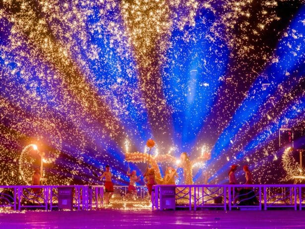 Glitter och ”glamår” - Eurovision 70 år